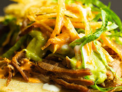 Tacos y Fuegos